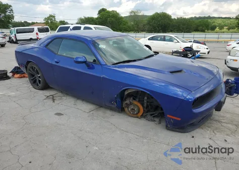 2018 Dodge Challenger Sxt z USA, uszkodzony, nr VIN 2C3CDZAG8JH217122